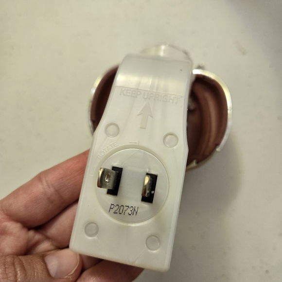 Bath & Body Works BUTTERFLY PUMPKIN NIGHTLIGHT Wallflowers Fragrance Plug - Picture 4 of 6